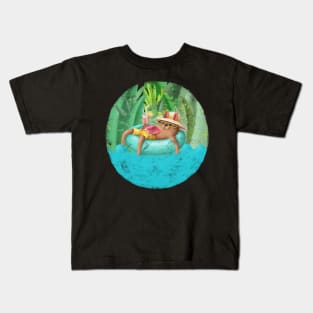 Cute cat on vacation Kids T-Shirt